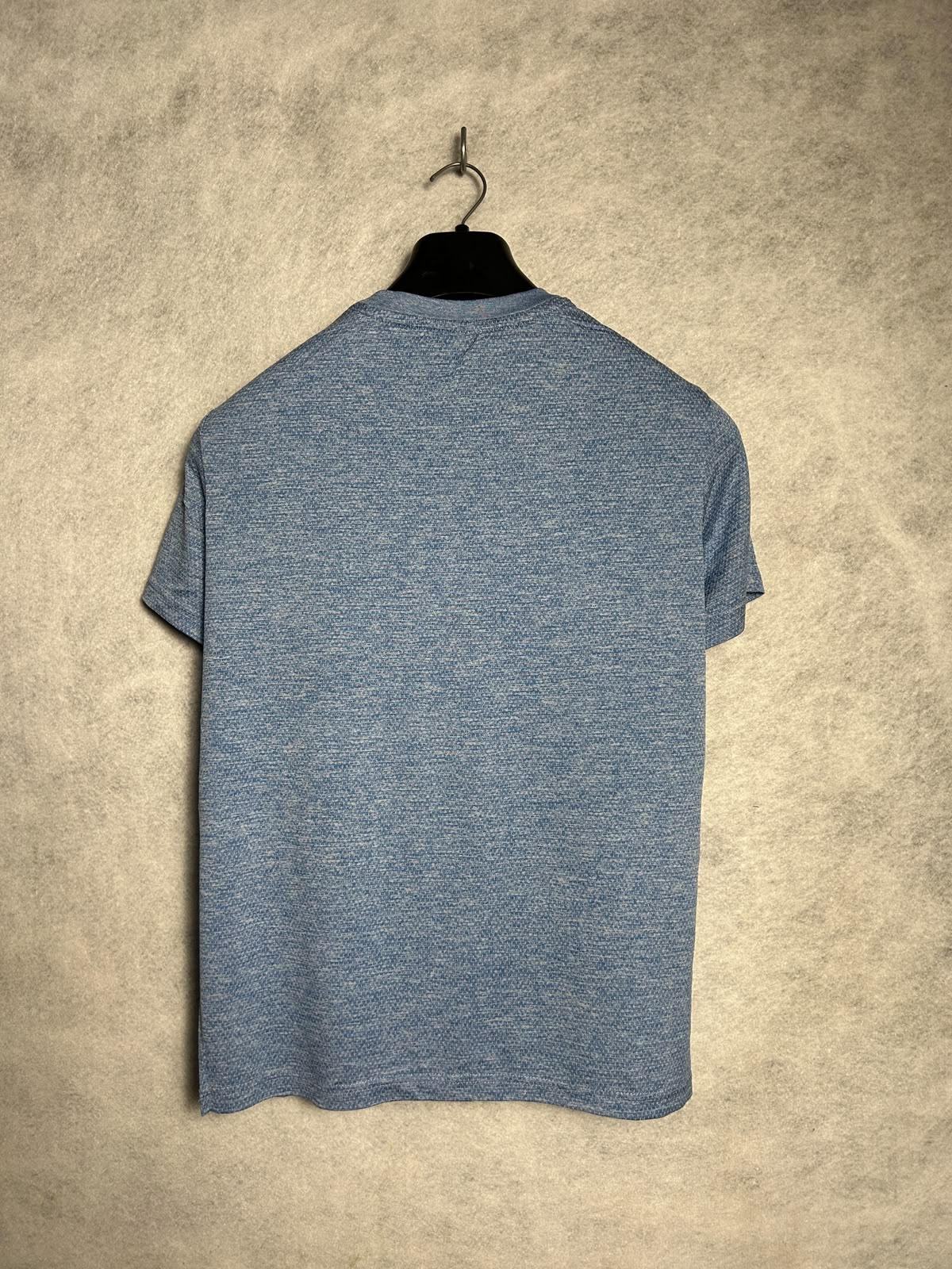 Outdoor Product Round Neck - Small