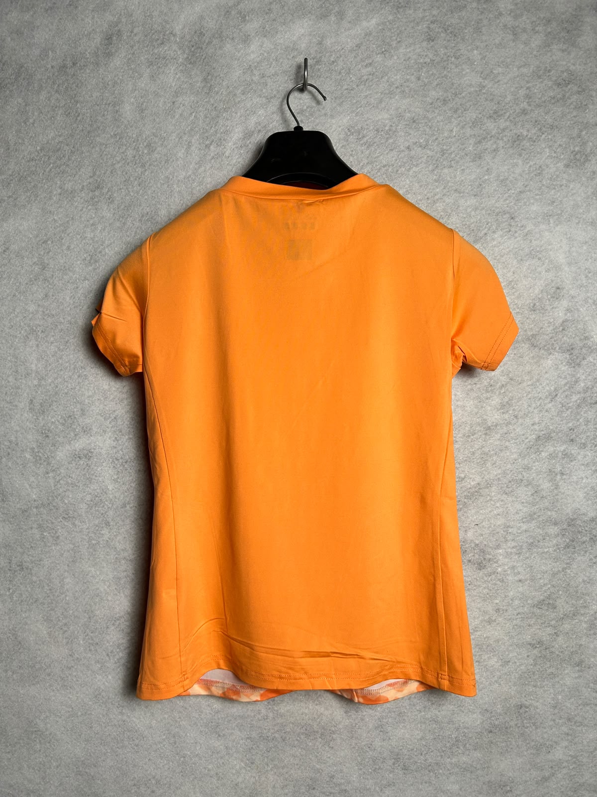 Yonex Orange V Cut Tee - Medium