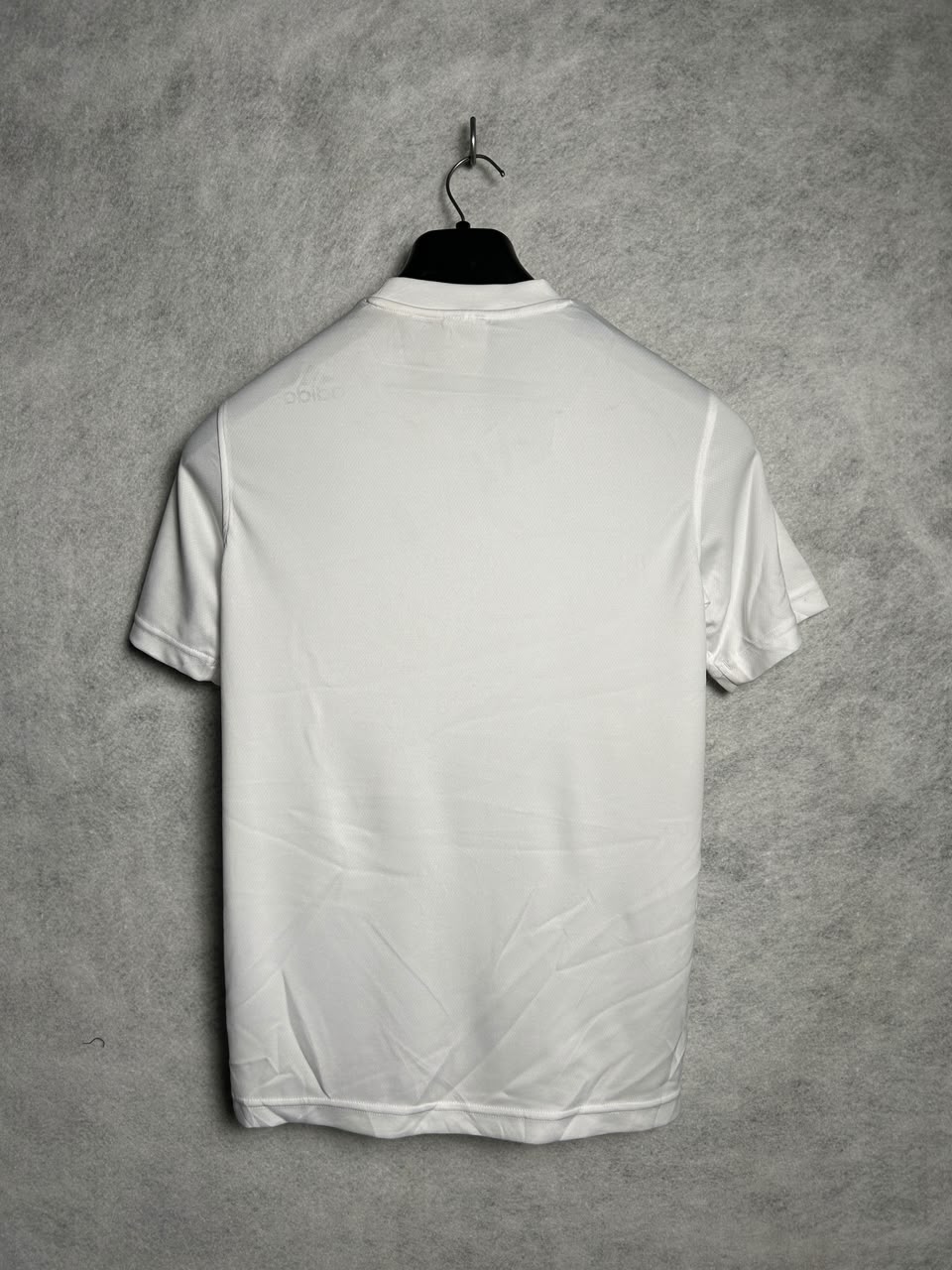 Adidas White Round Neck - Small