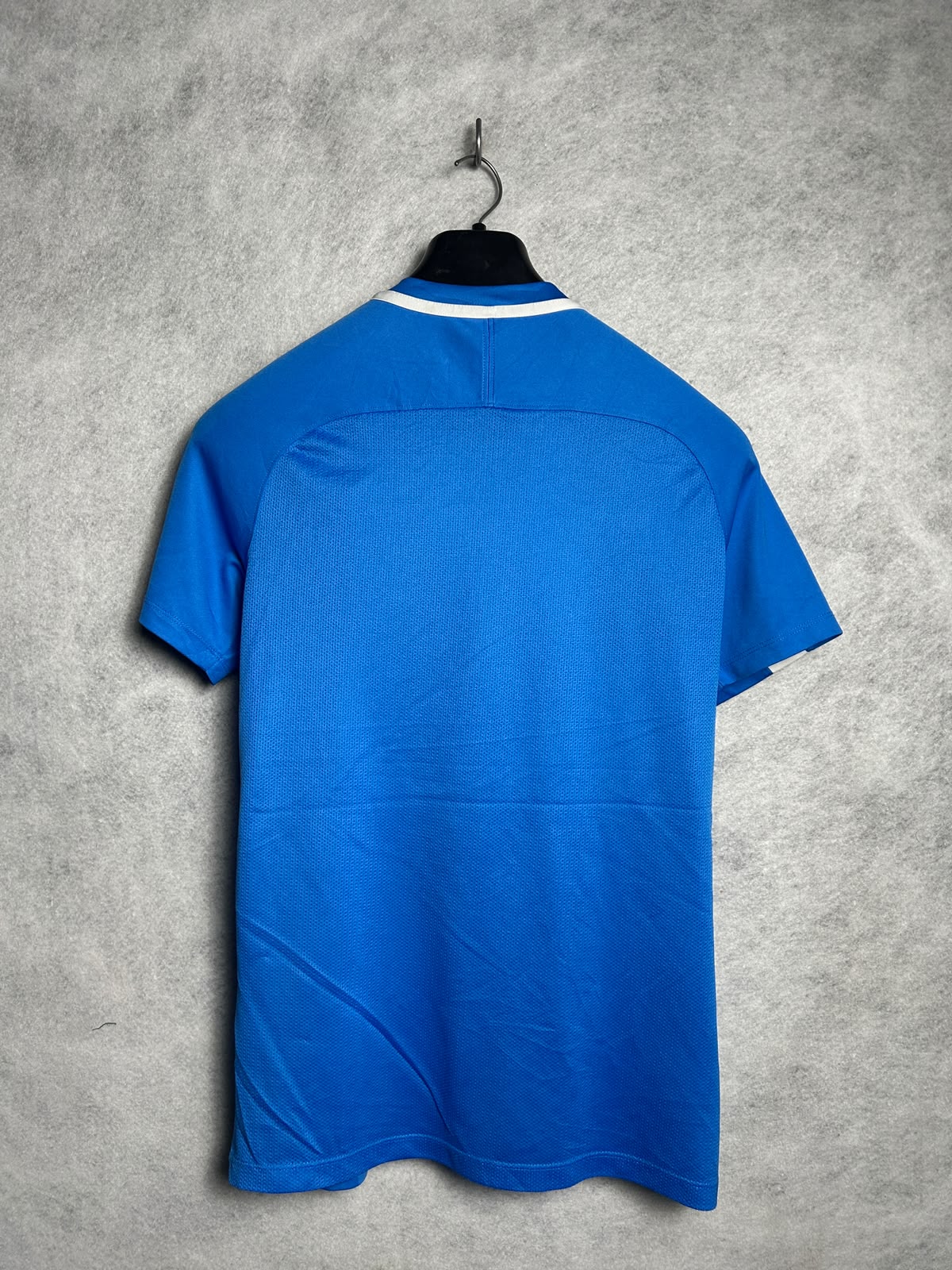 Nike Blue Lighting White Round Neck - Medium