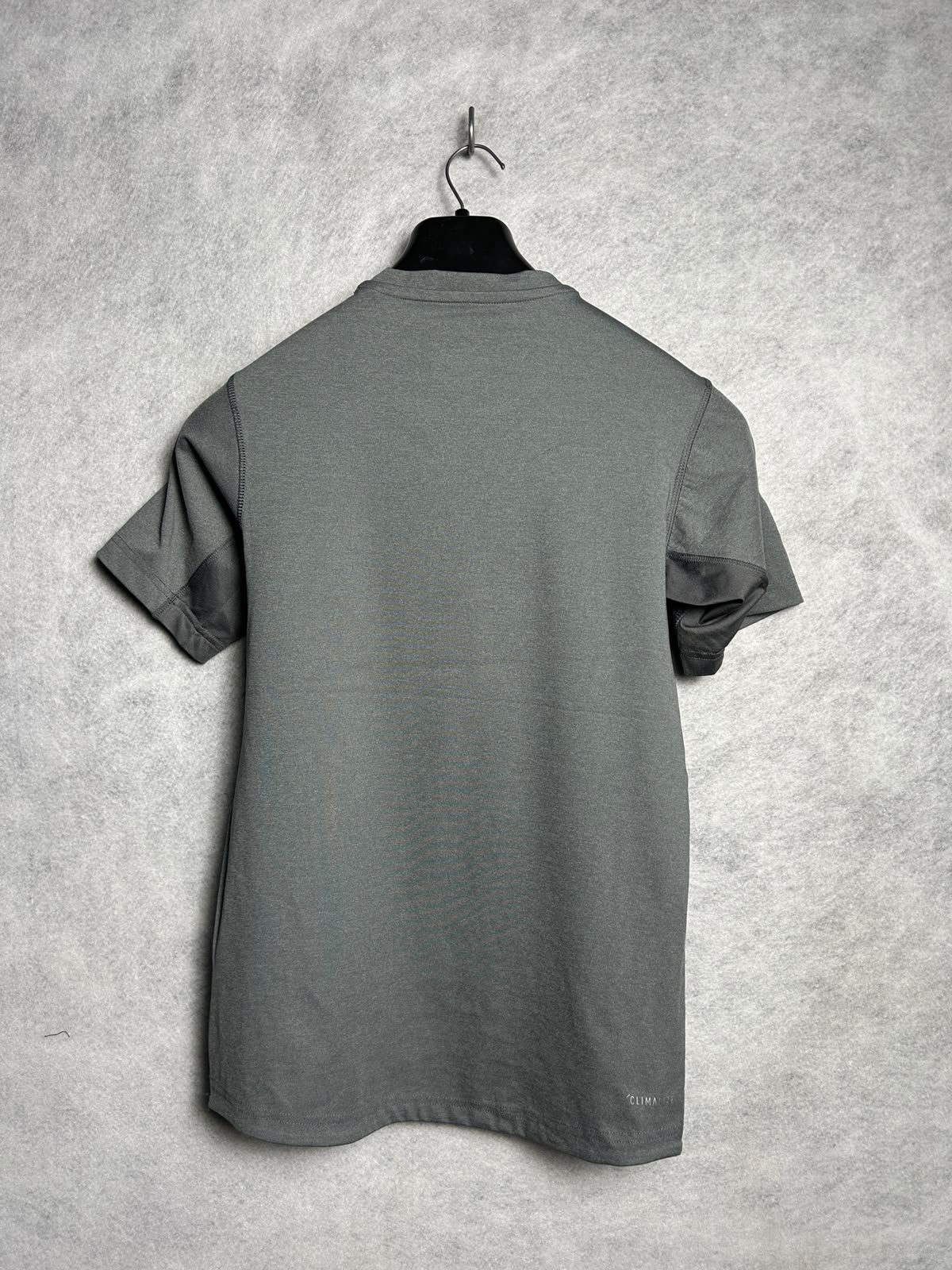 Adidas FreeLift Gray Round Neck - Medium