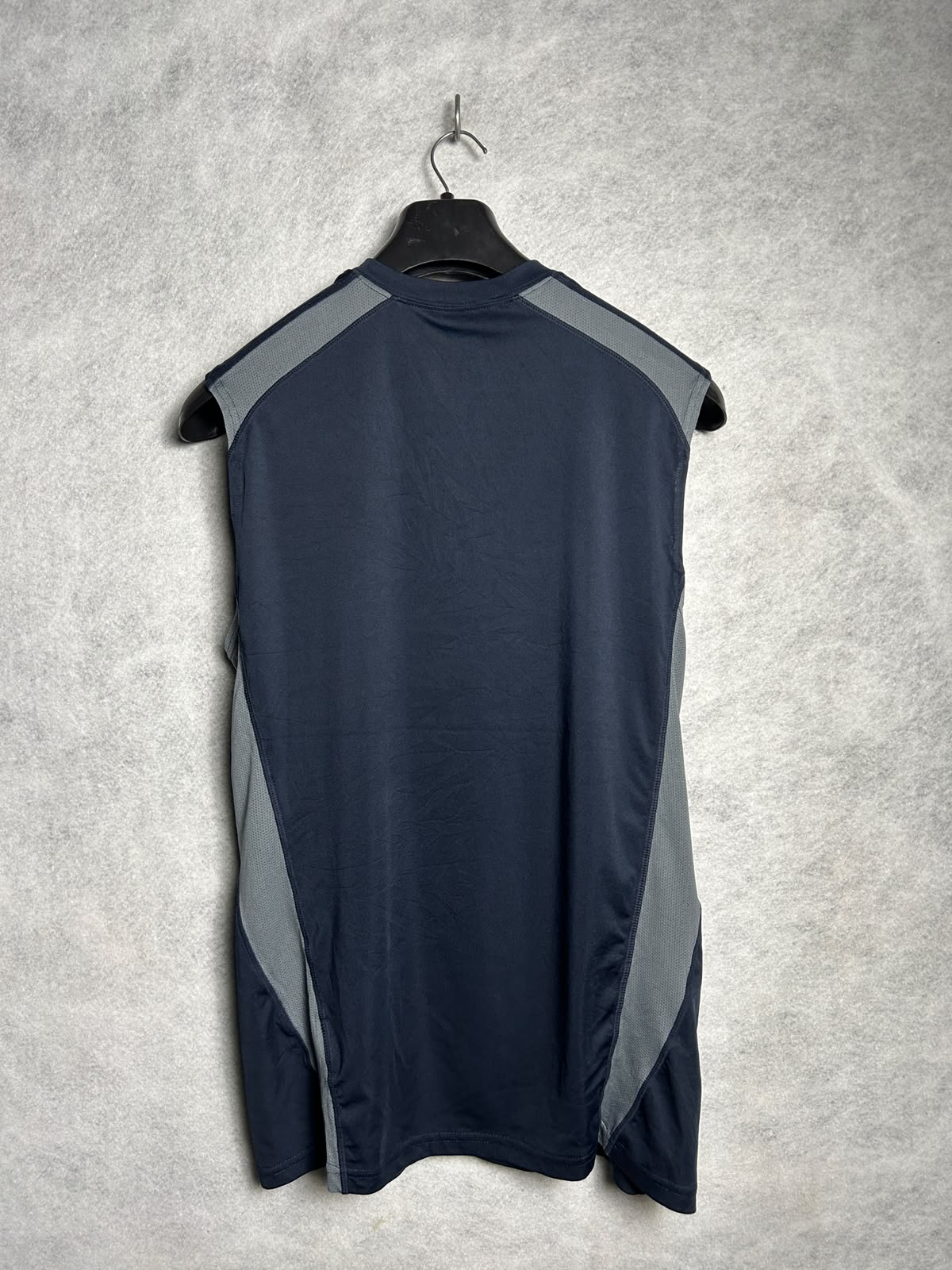 Nike Blue Sando Round Neck - Large