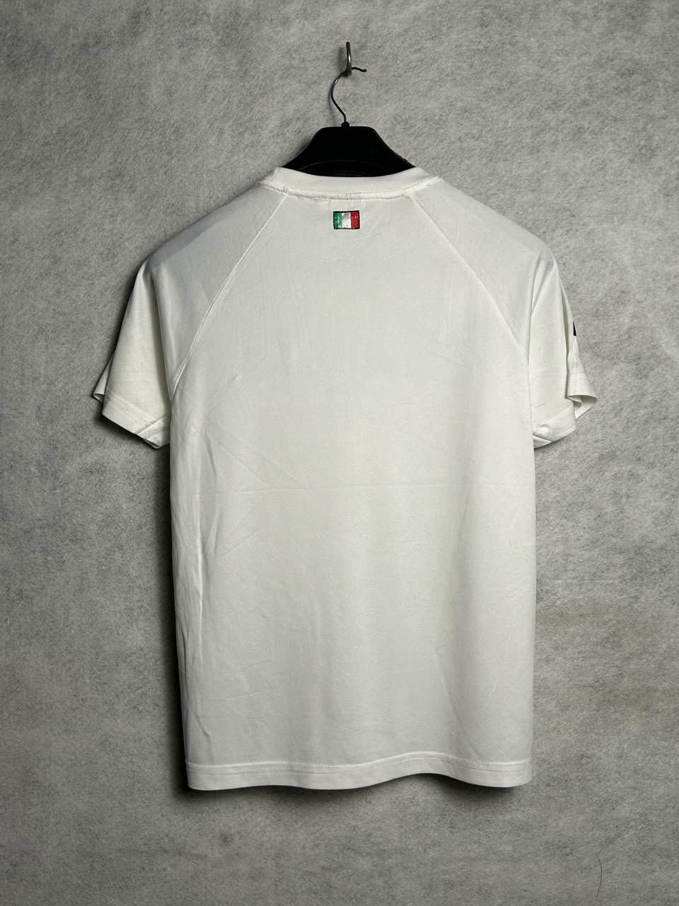 Fila Big Logo White Round Neck - Medium