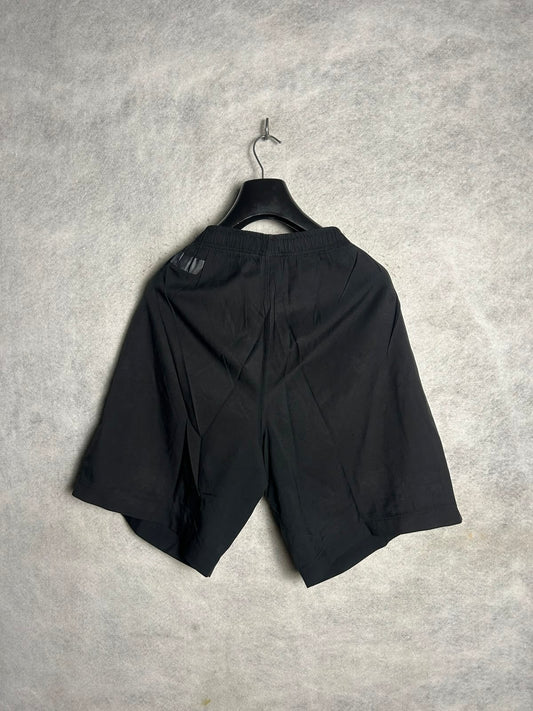 Under Armour Black - Large