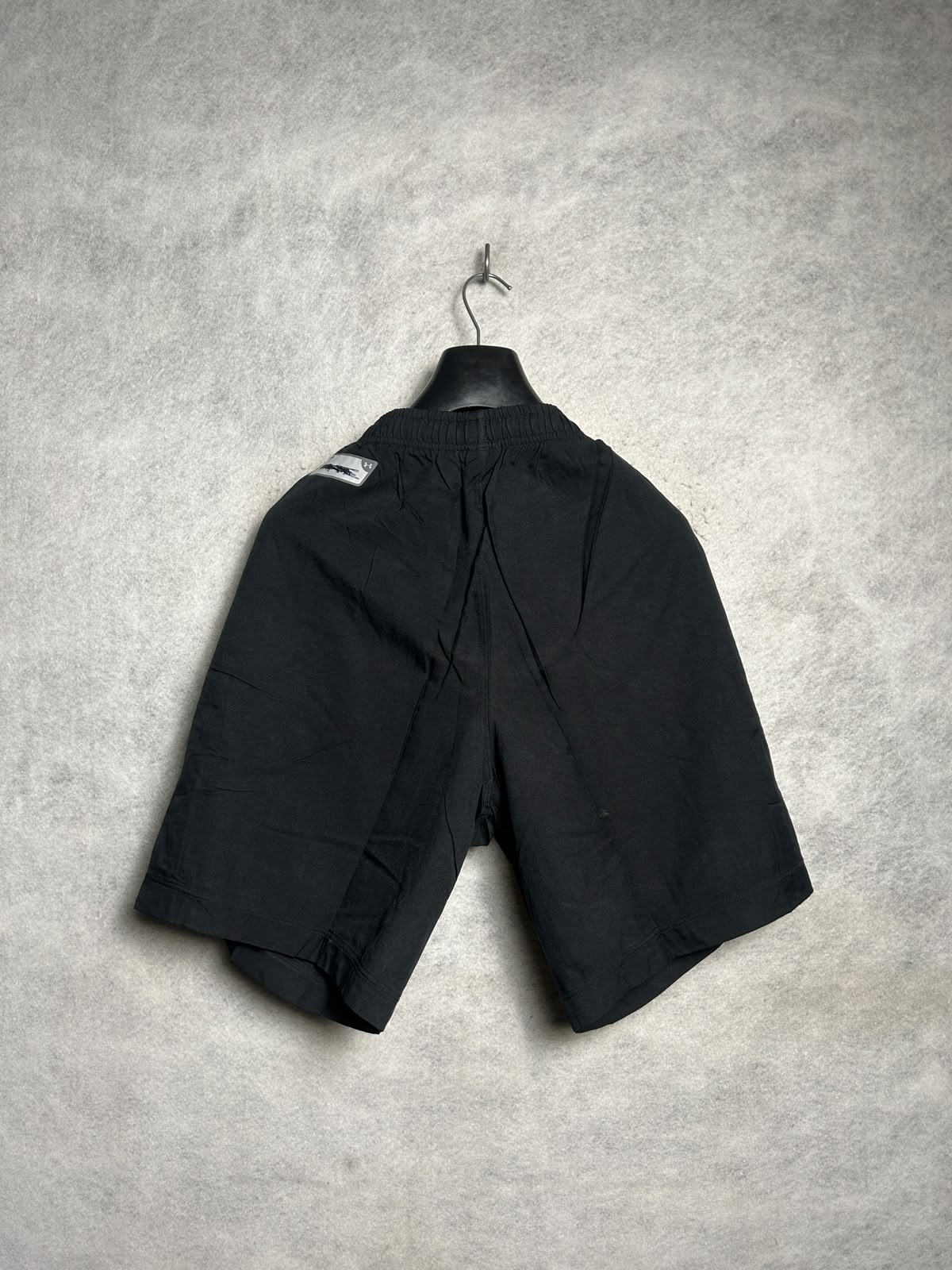 Under Armour Black - Medium