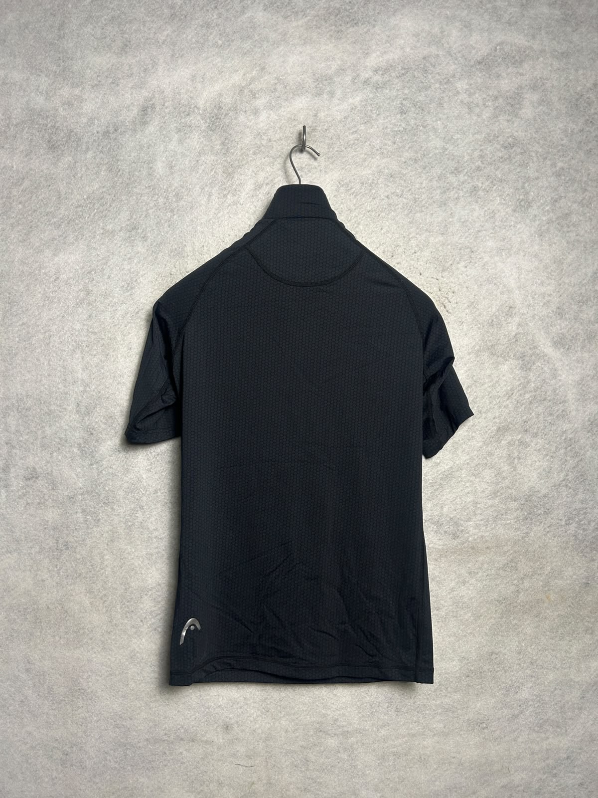 Head Black Round Neck - Medium