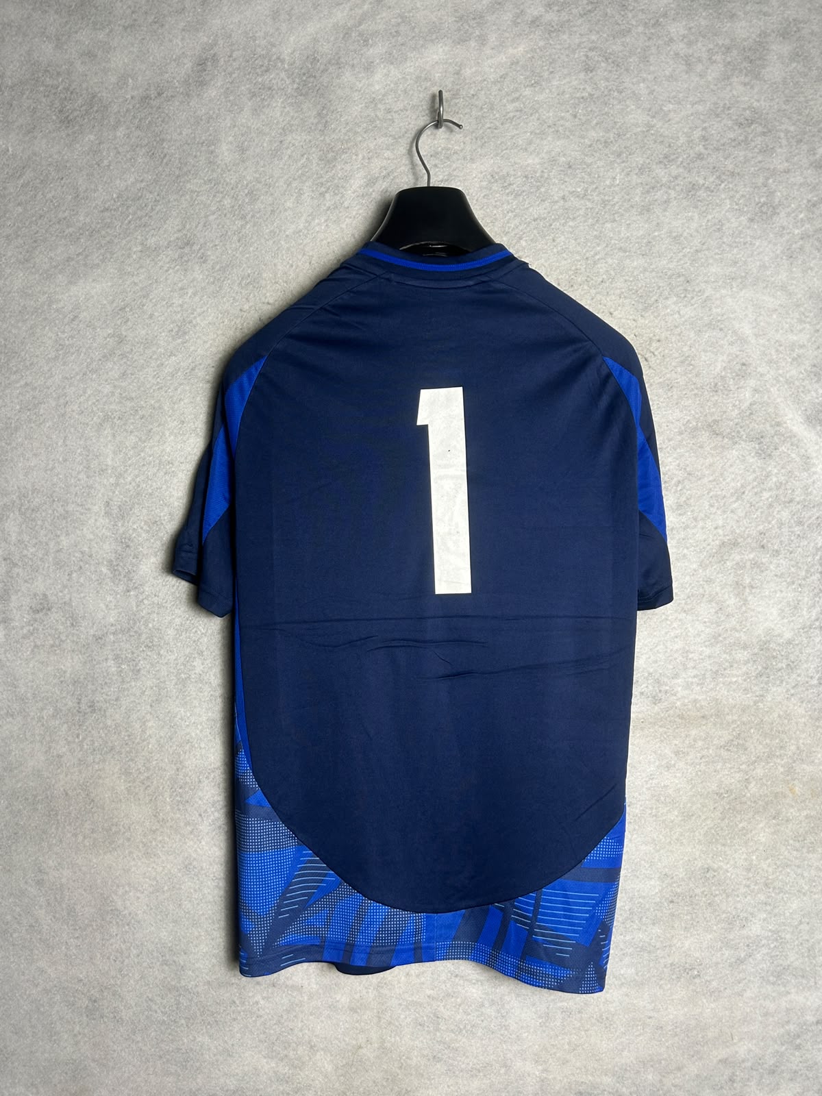 Adidas Blue Round Neck - XL