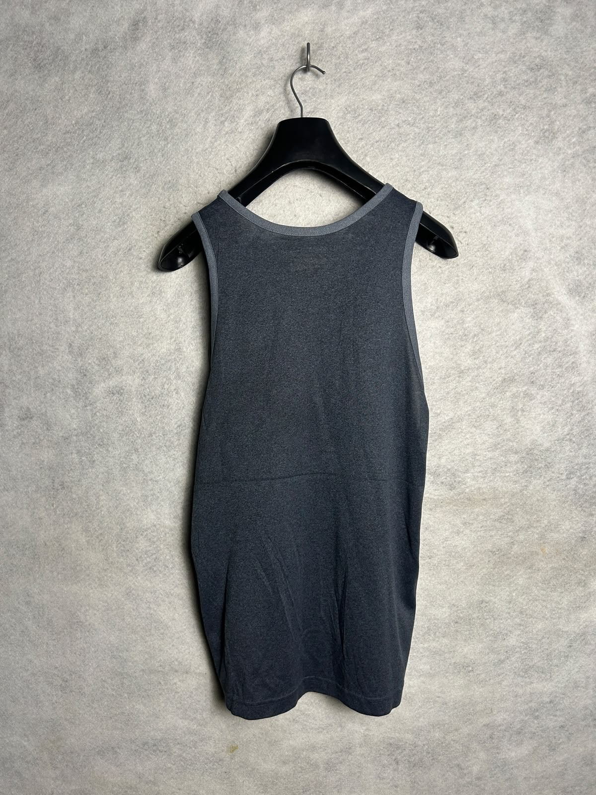 Under Armour Black - Medium