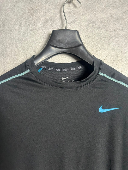 Nike Dri Fit Black Round Neck - Medium
