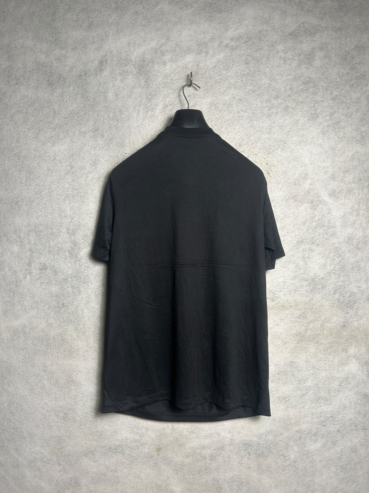The Nike Tee Black Round Neck - Medium