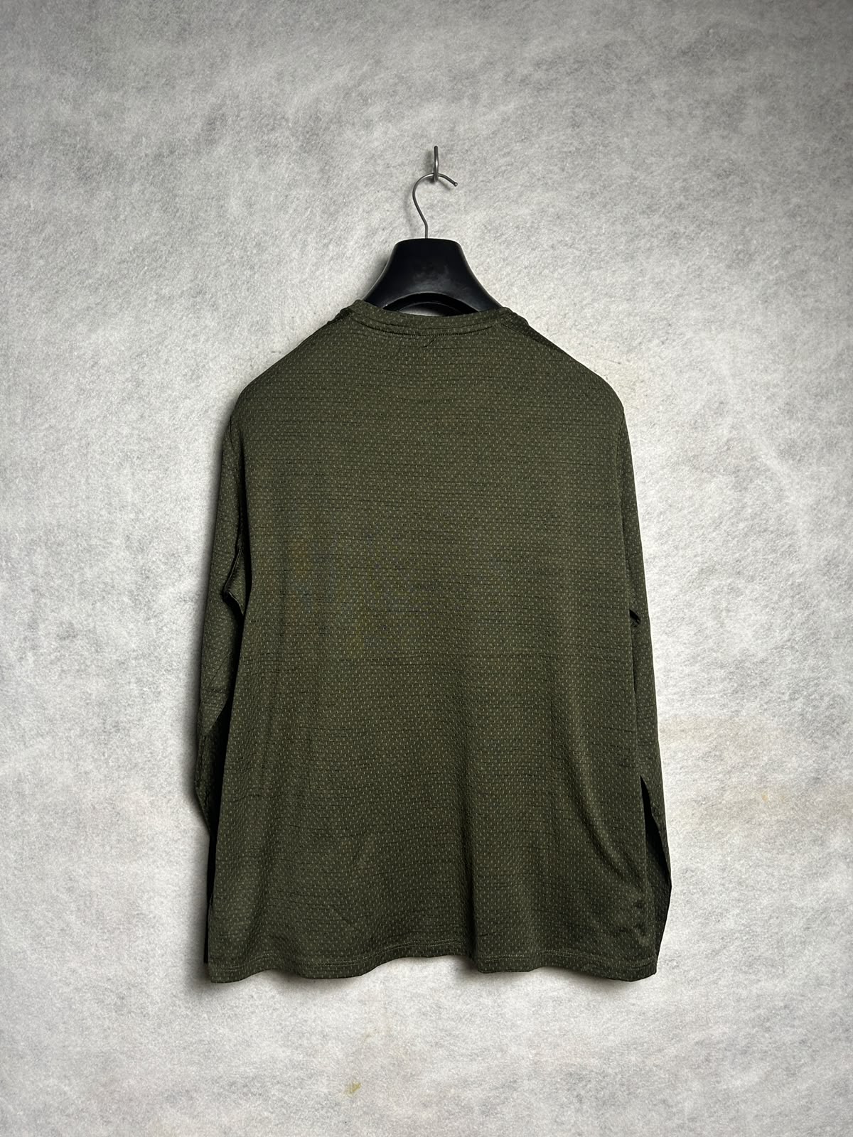 Fila Live In Motion Full Sleeves Round Neck - XL