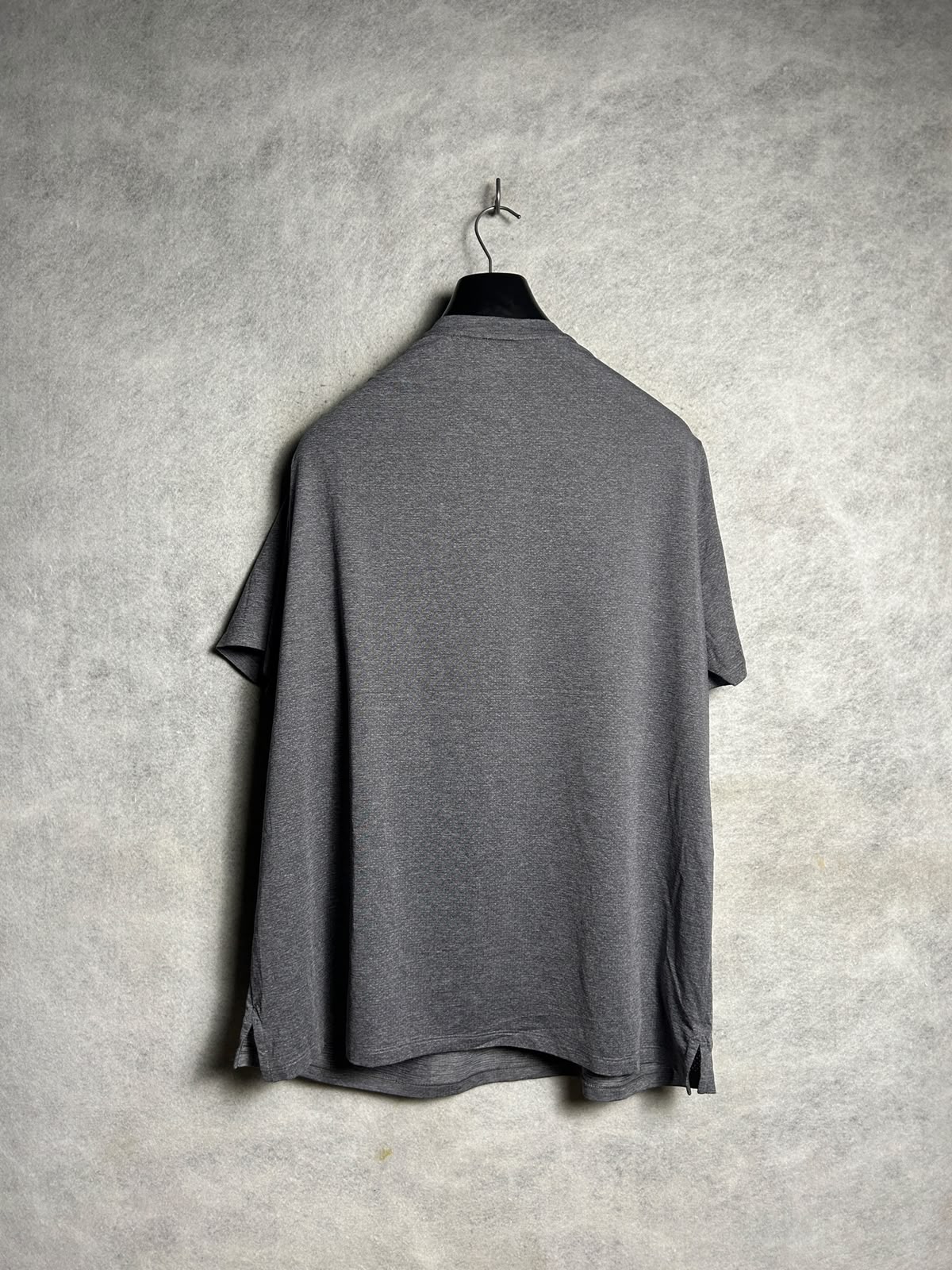 All In Motion Grey Round Neck - XL