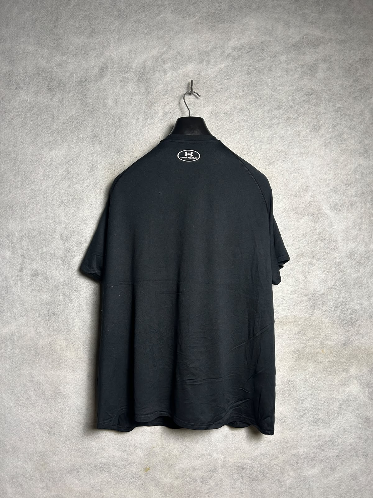 Under Armour Heat Gear Black Round Neck - XL