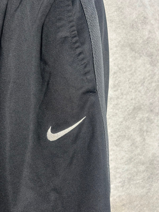 Nike Black - Large
