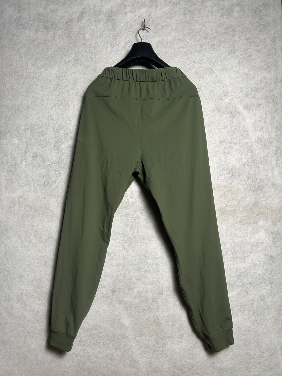 Travel Jogger Army Green - Large