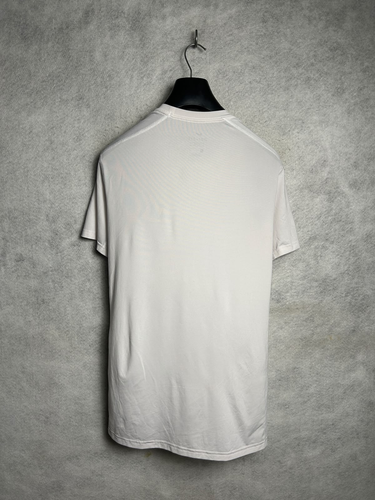Nike Dri Fit White Round Neck - Medium
