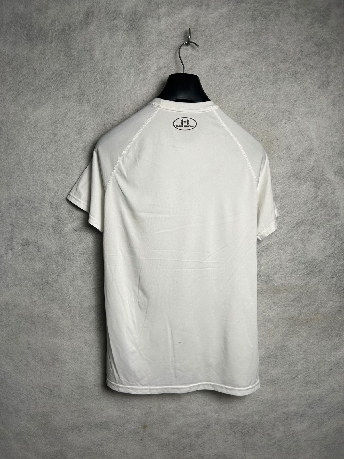 Under Armour Heat Gear White Round Neck - Small