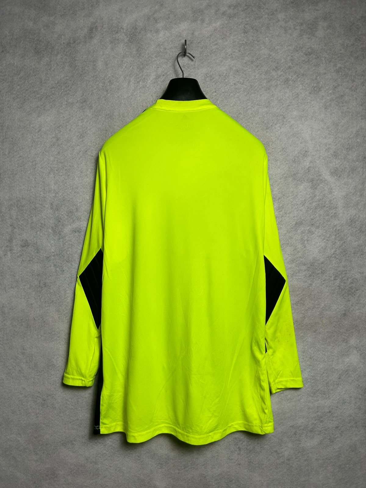 Adidas Aeroready Round Neck Full Sleeves - Medium