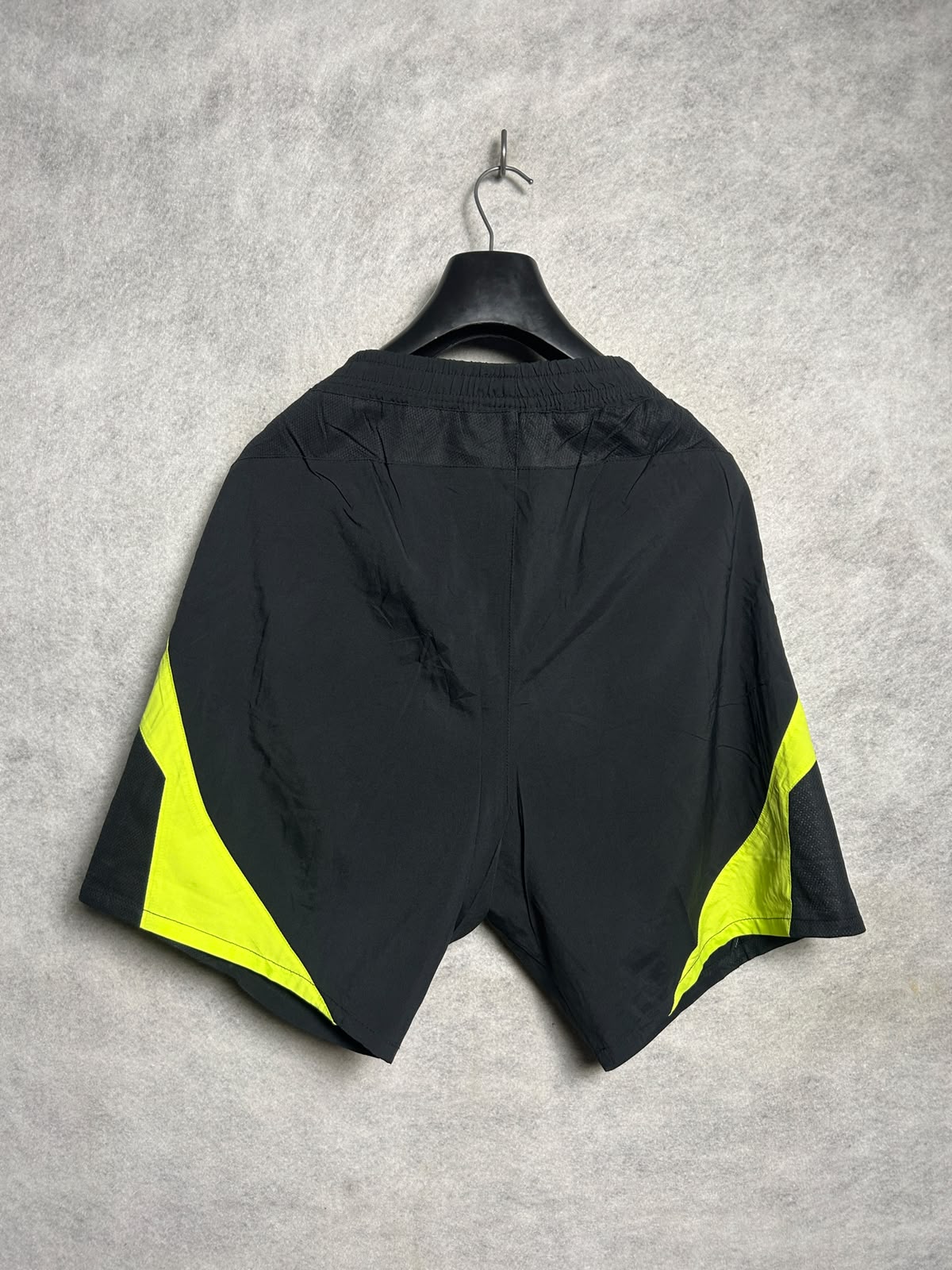 Yonex Black - Medium