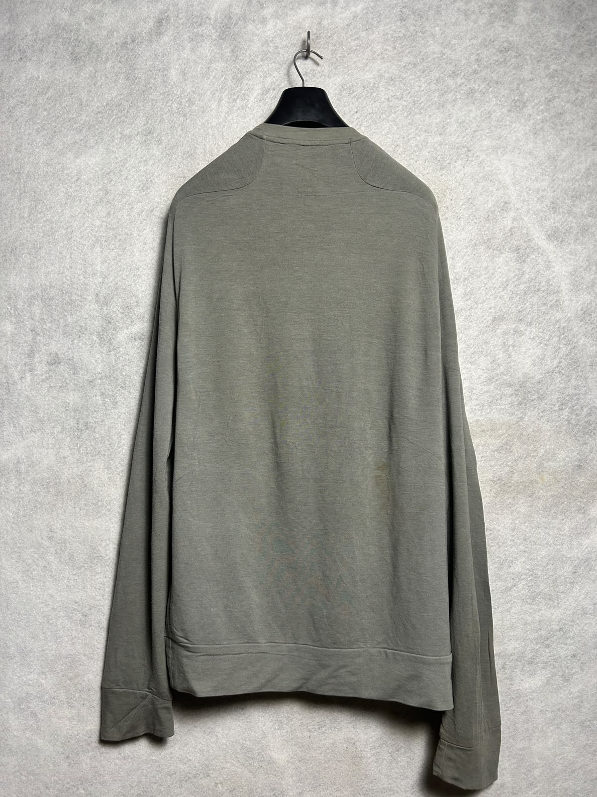 Nike Dri Fit Grey Full Sleeves Round Neck - XL