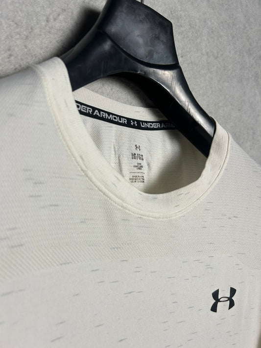 Under Armour White Round Neck - Large