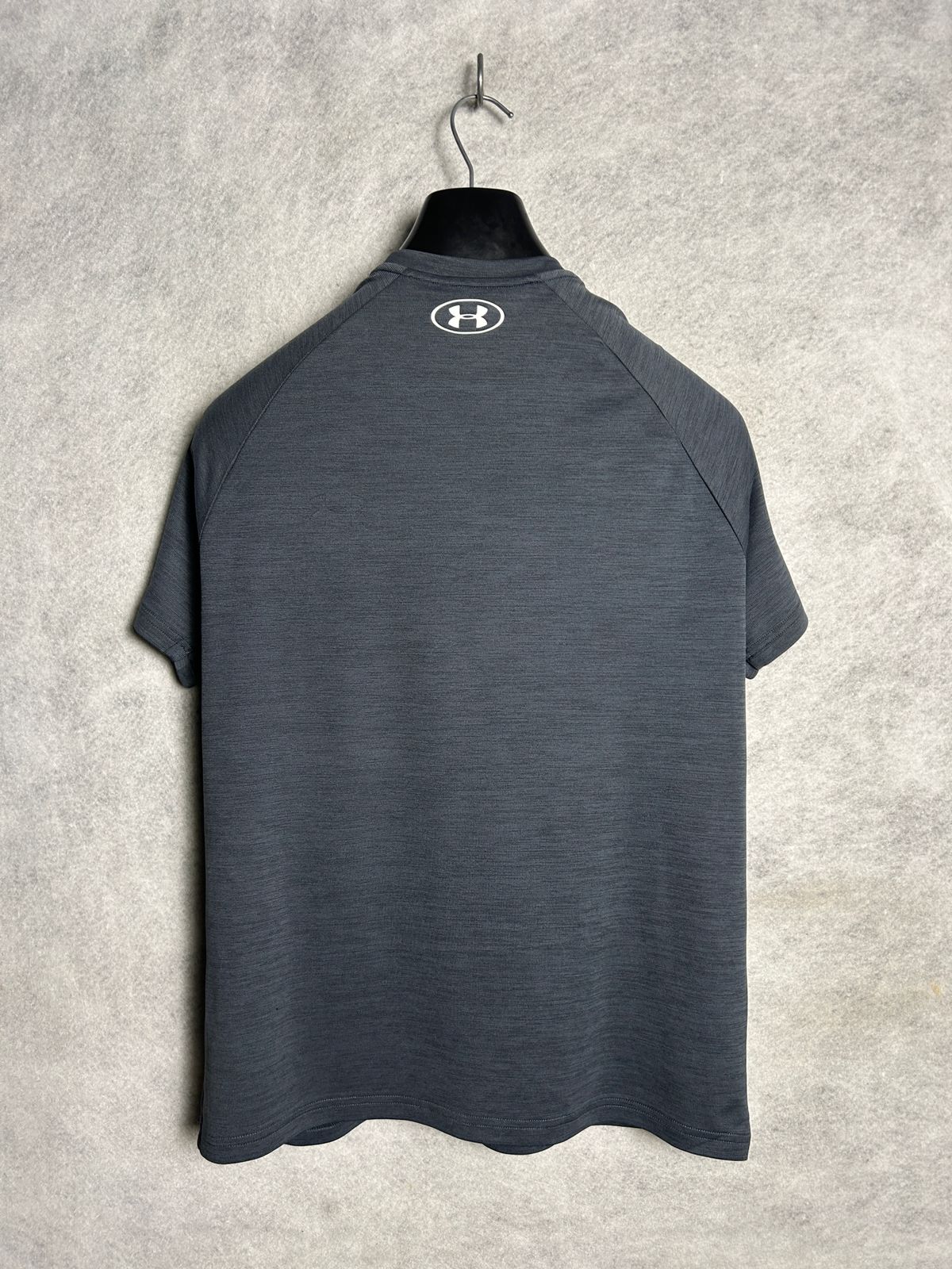 Under Armour Heat Gear Round Neck - Medium