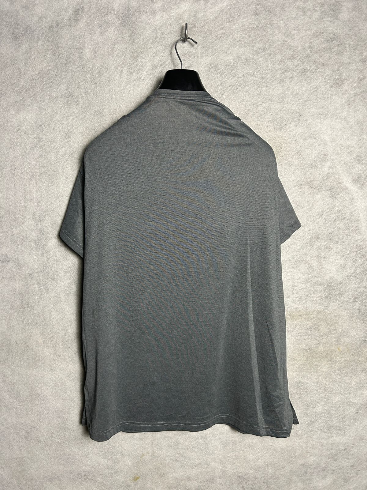 Nike Dri Fit Round Neck - Large