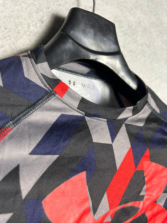 Under Armour Heat Gear Big Logo Full Sleeves Round Neck - YXL
