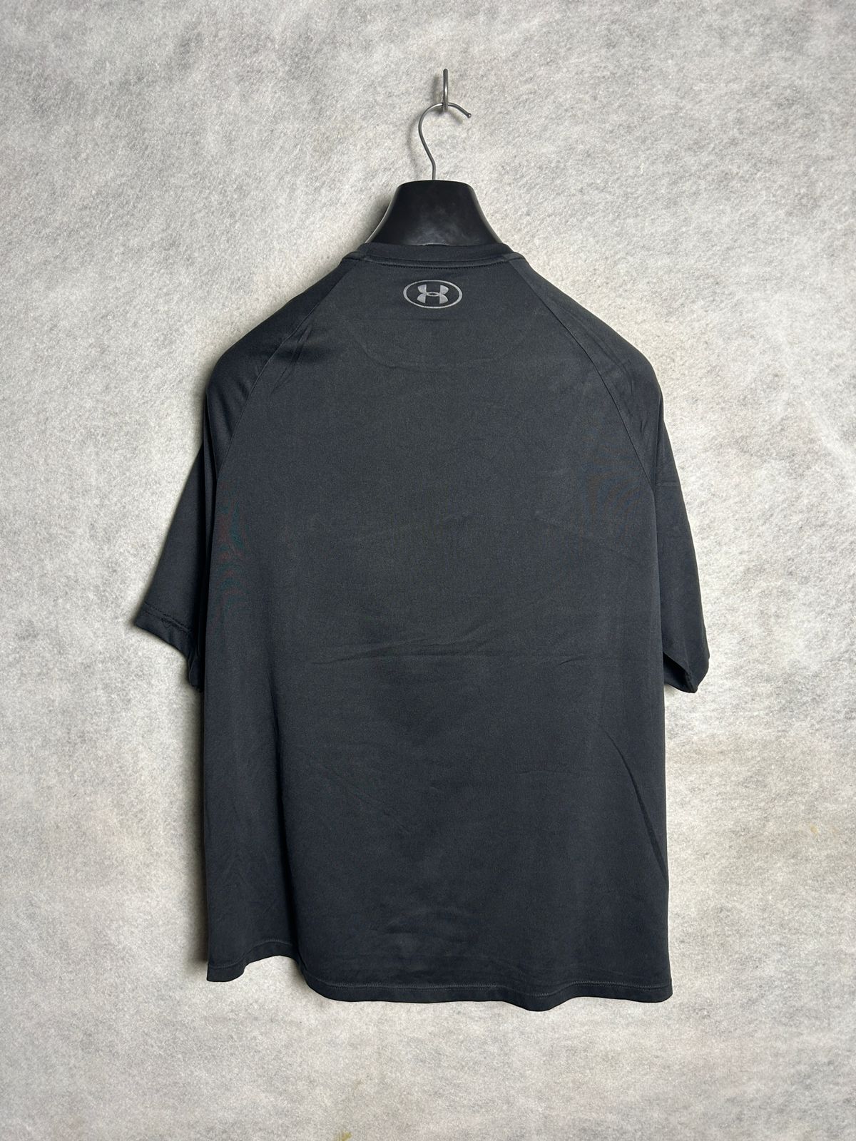 Under Armour Round Neck - XL