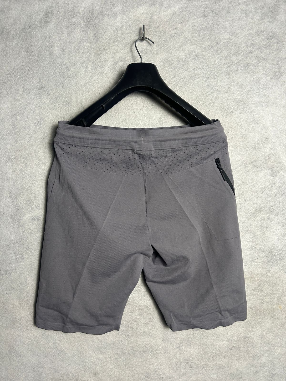 Nike Grey - Medium