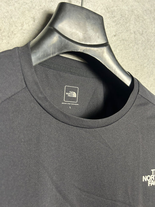 The North Face Black Round Neck - Large