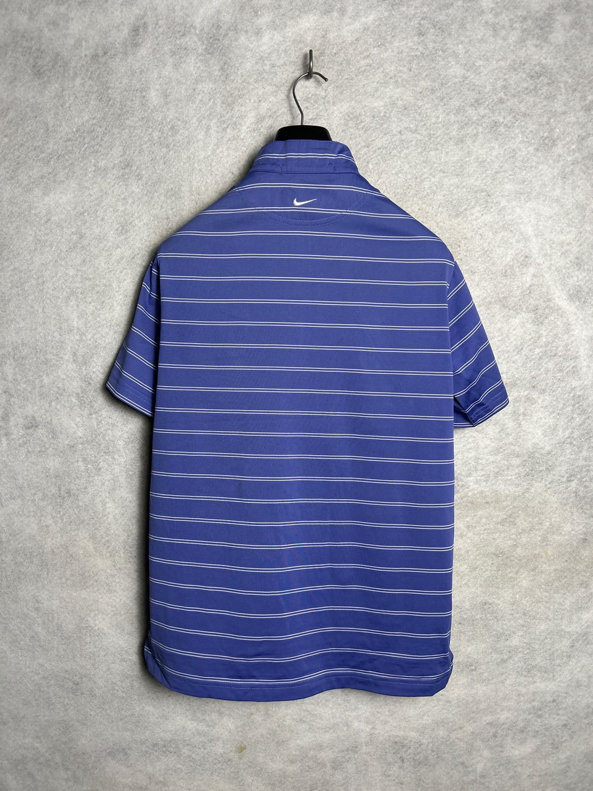 Nike Fit Dry Half Zip Round Neck - Large