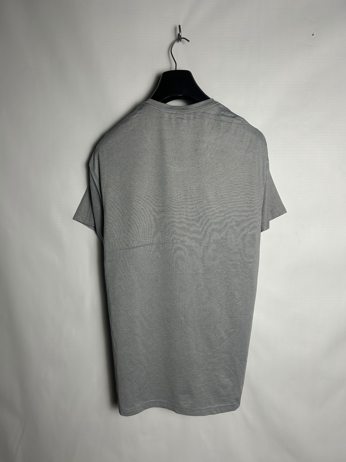 Nike Dri Fit Grey Round Neck - Small