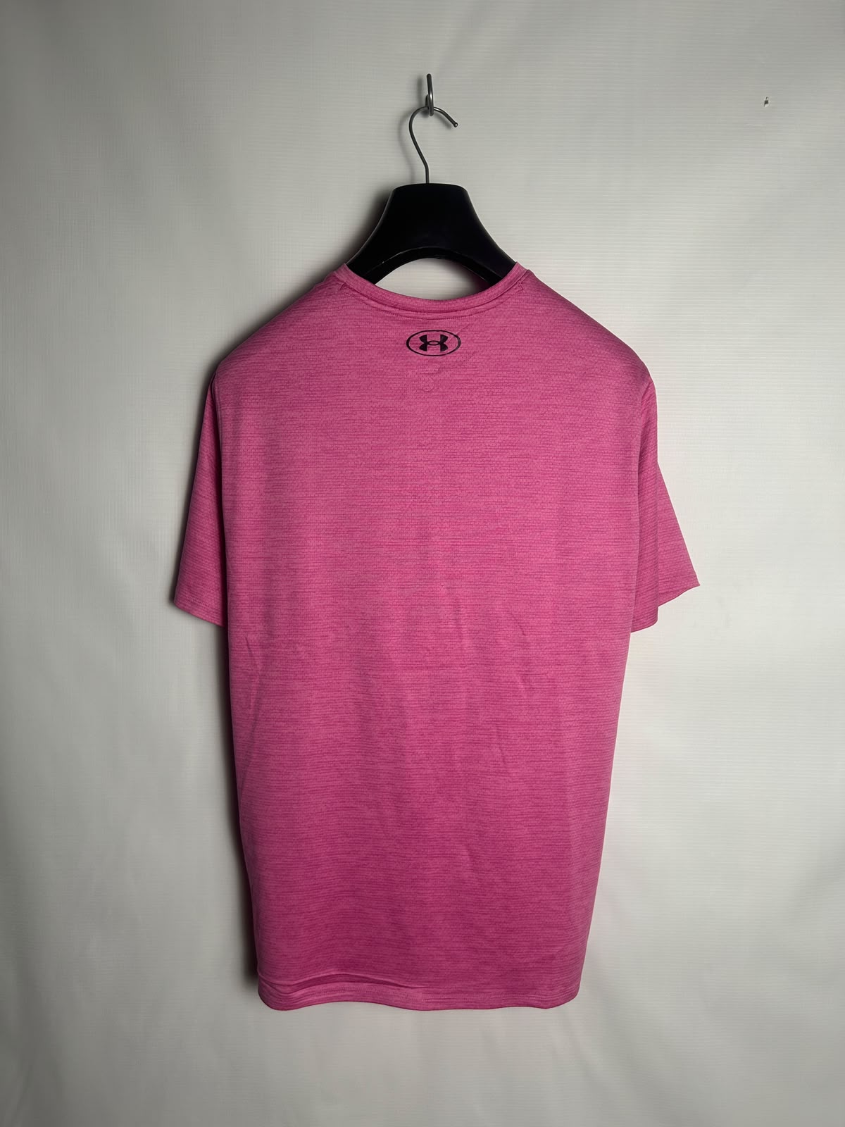 Under Armour Pink Round Neck - Large