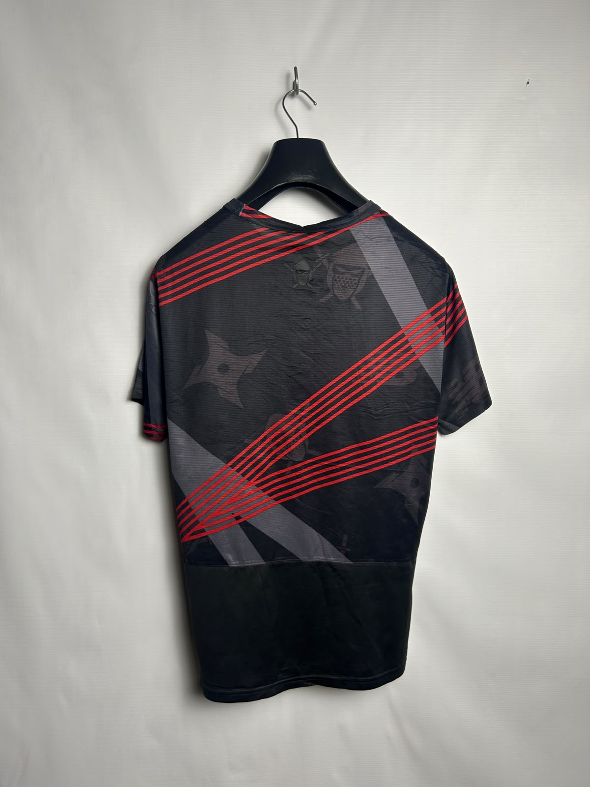 New Balance Black Printed Round Neck - Medium