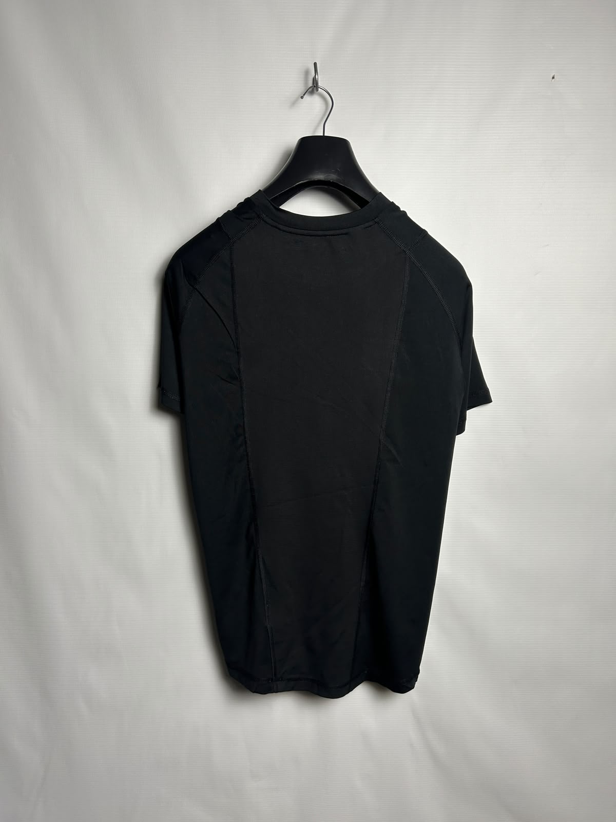 Adidas Aeroready Black Round Neck - Large