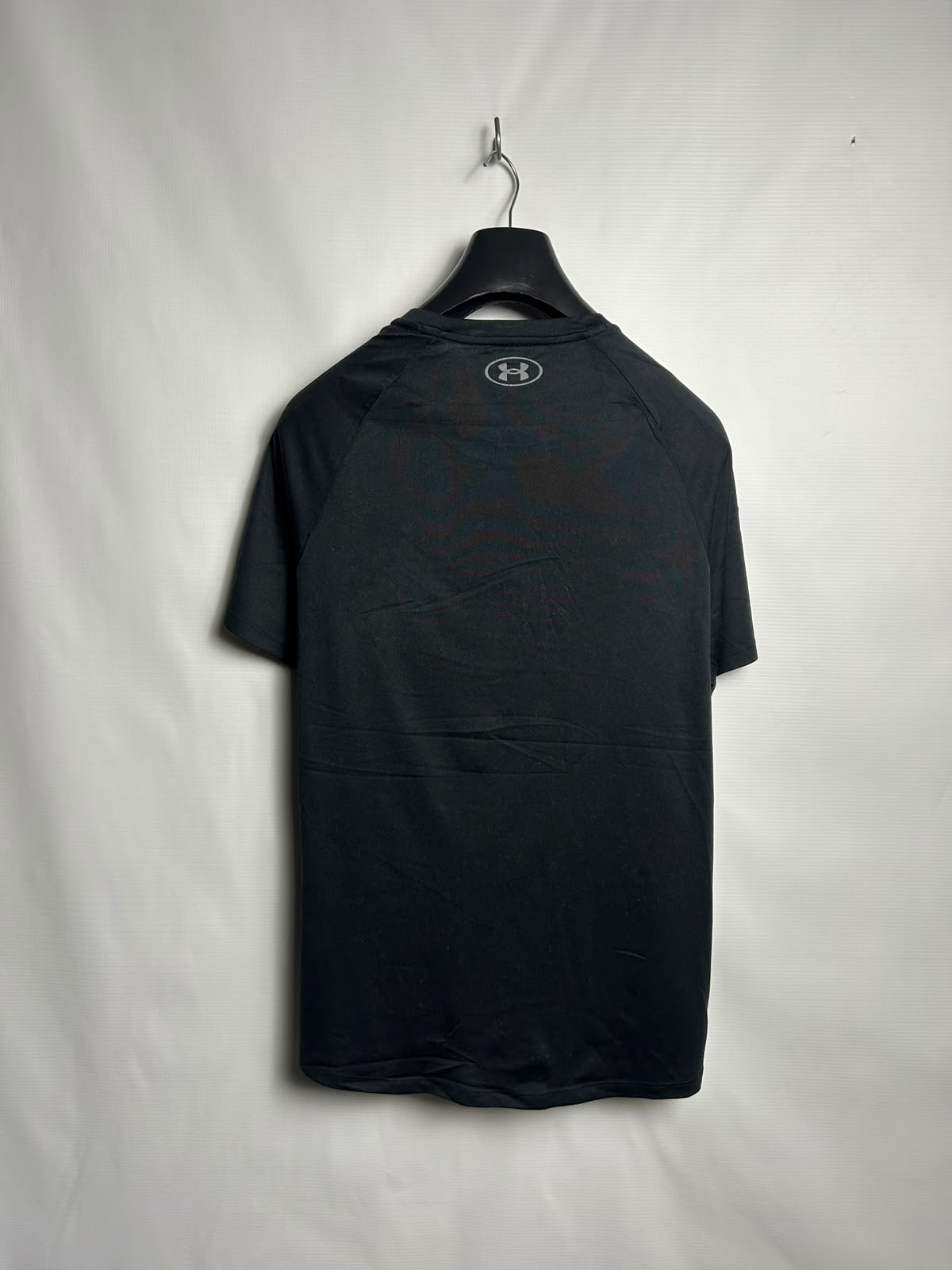 Under Armour Black Round Neck - XL