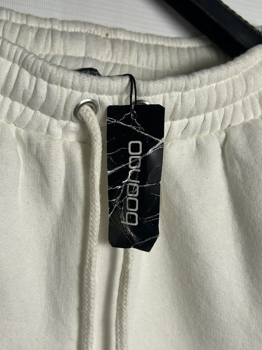 Boohoo White - Medium