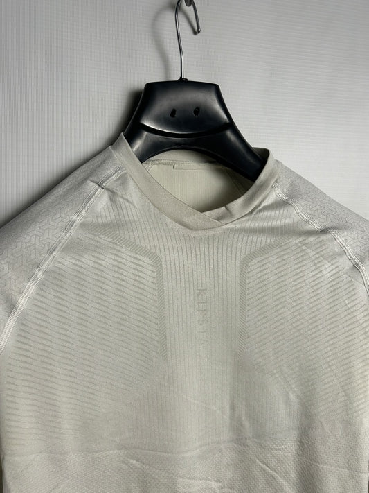 Kipsta White Full Sleeves Round Neck - Medium