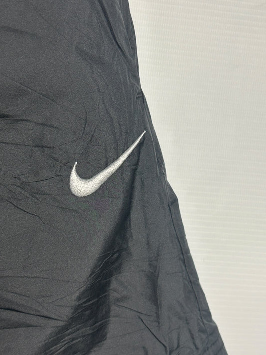 Nike Black - Medium
