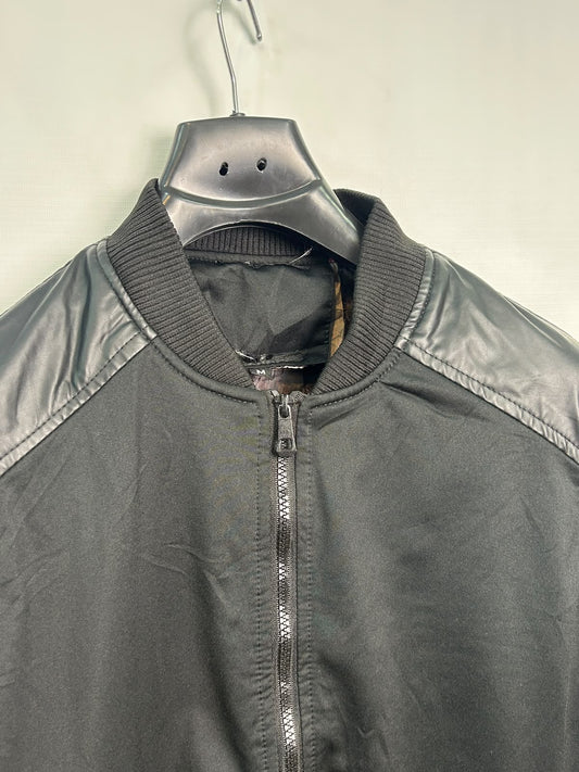 Black Full Sleeves Upper - Medium