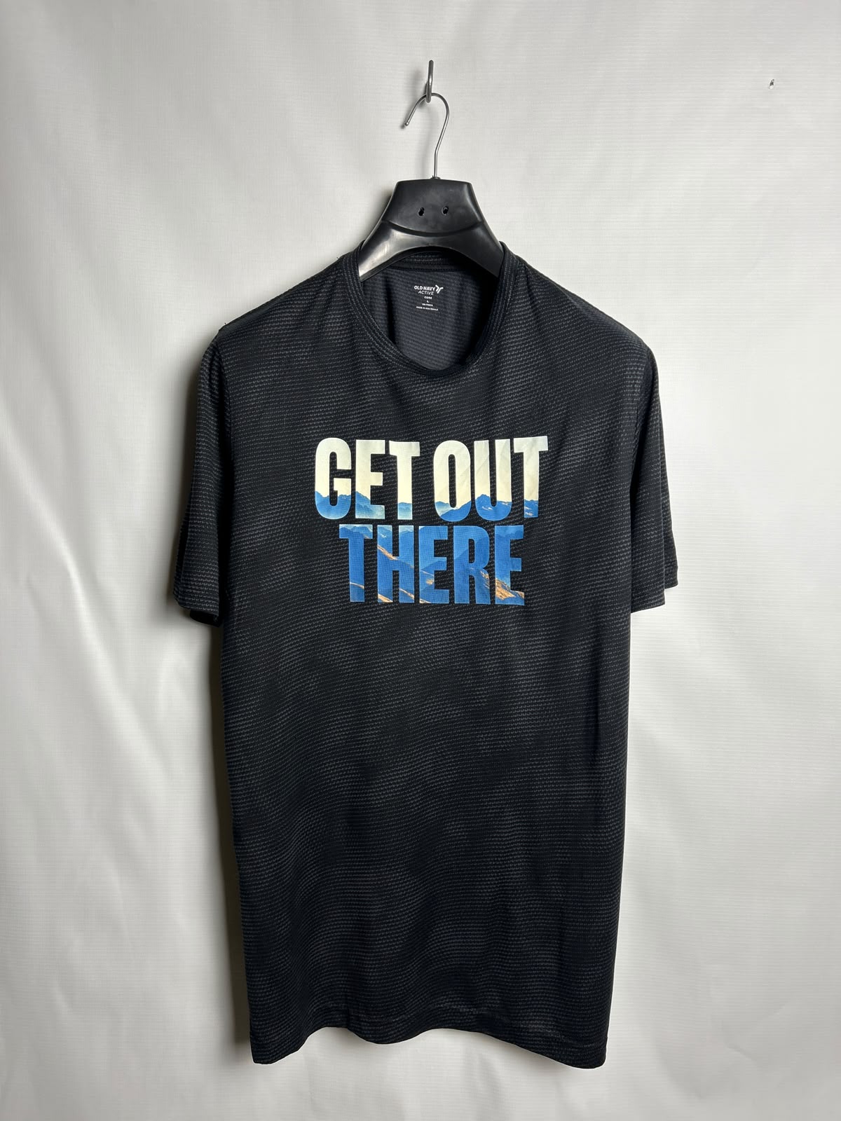Old Navy Black Big Logo Round Neck - Large