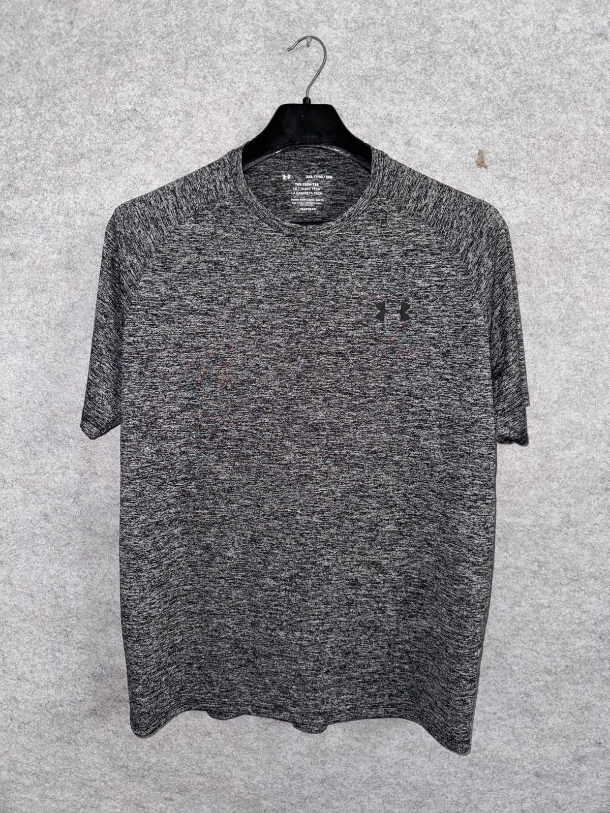Pre Loved Under Armour Grey Tee - XXL