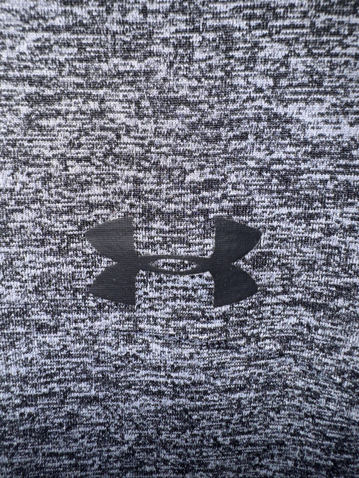 Pre Loved Under Armour Grey Tee - XXL