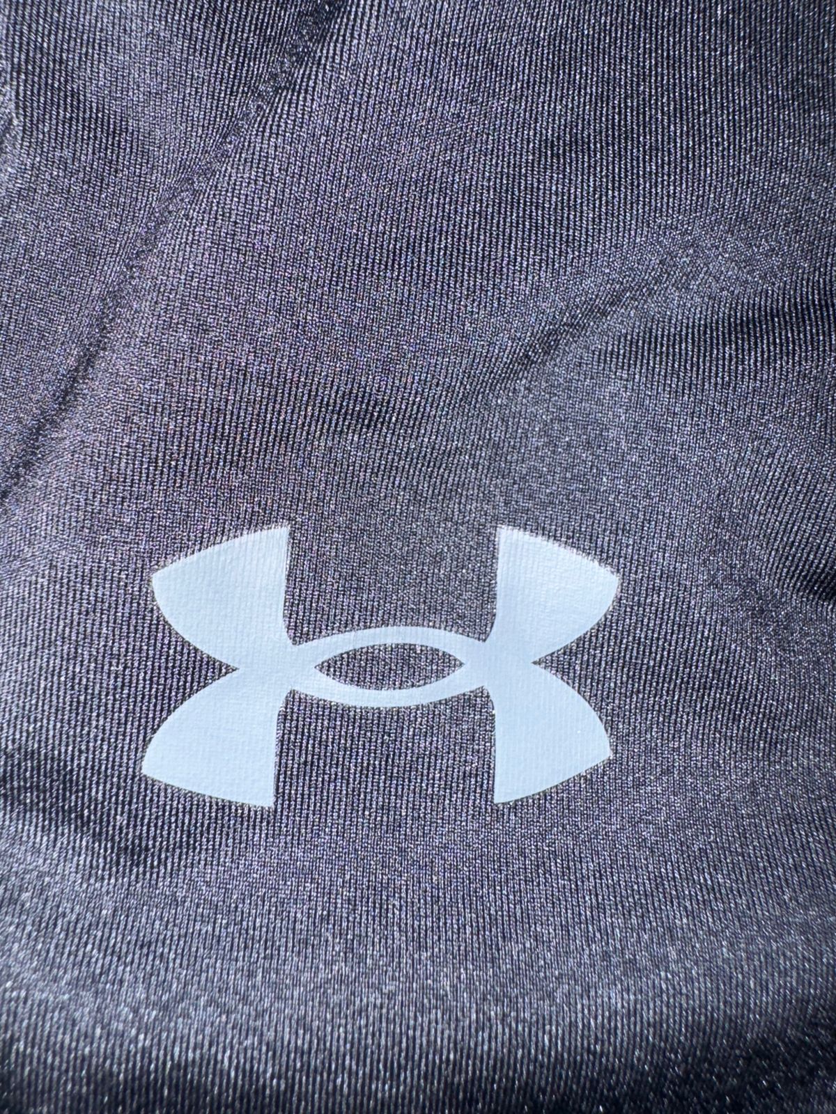 Under Armour Shorts - Medium