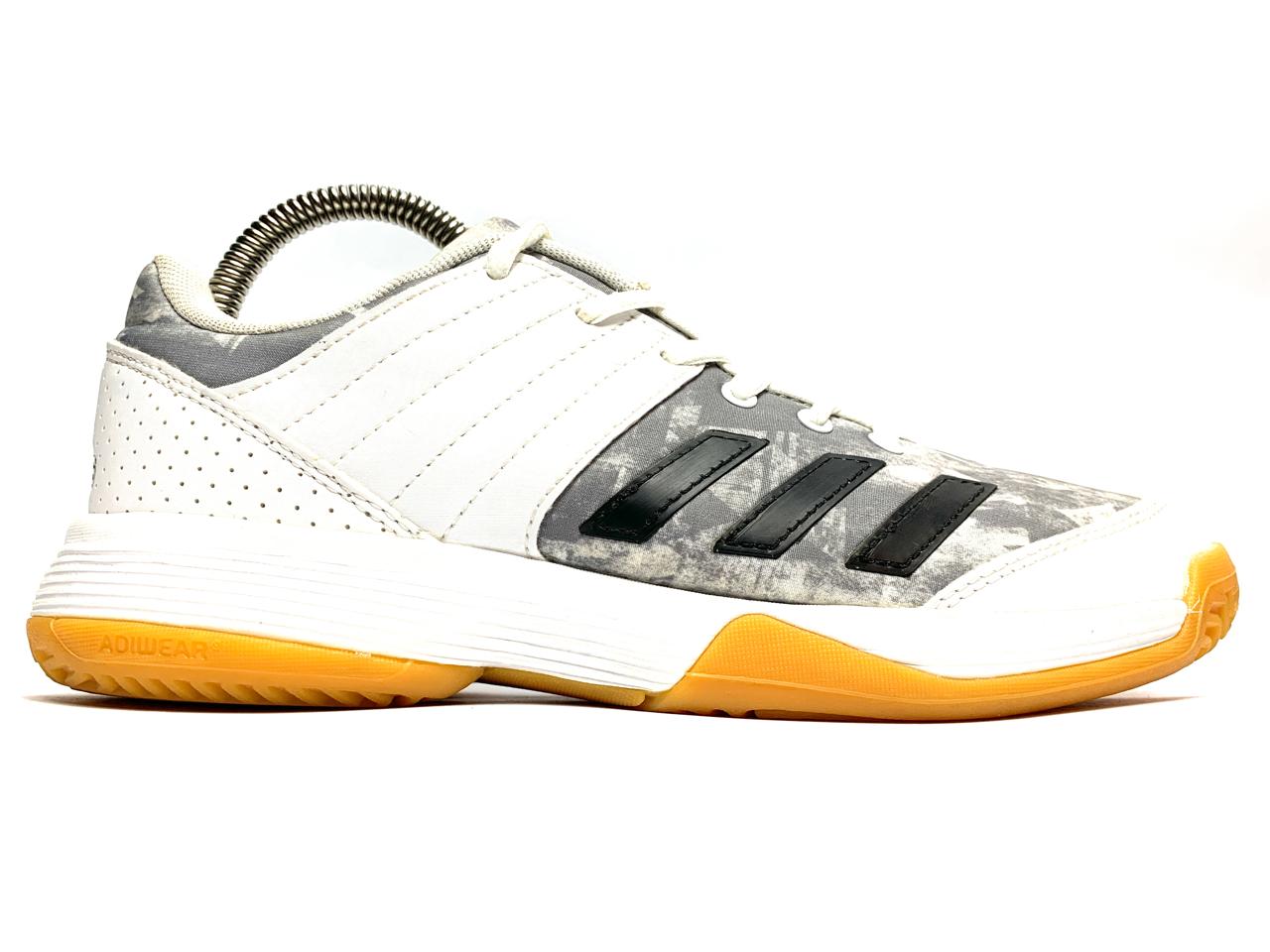 Adidas Ligra 5 - Euro 38