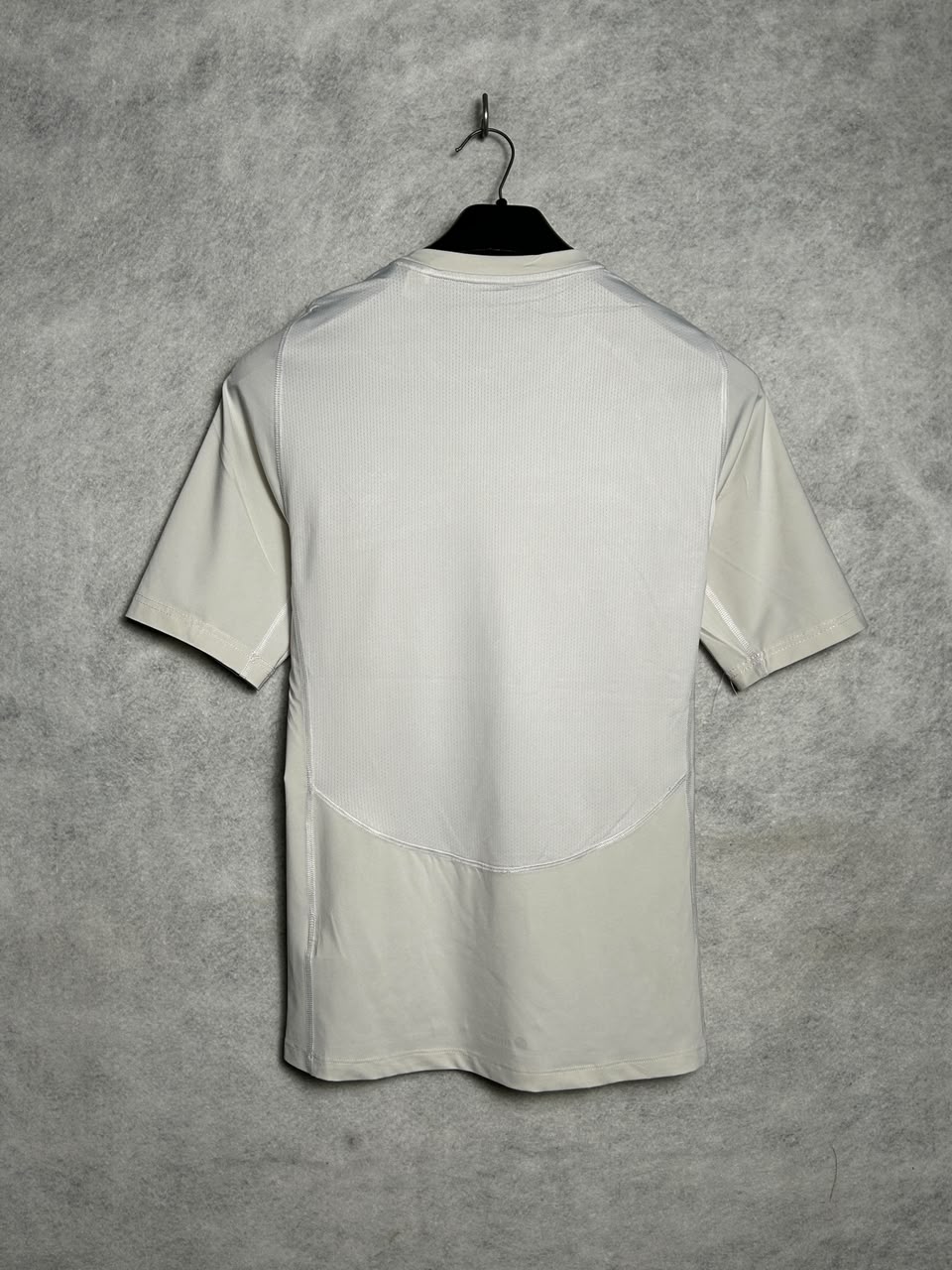 Adidas White Tech Fit - Large