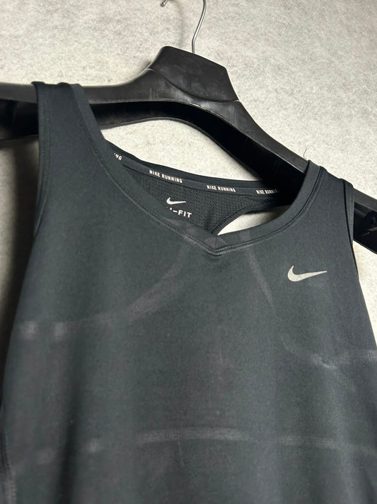 Nike Dri Fit Black - Medium