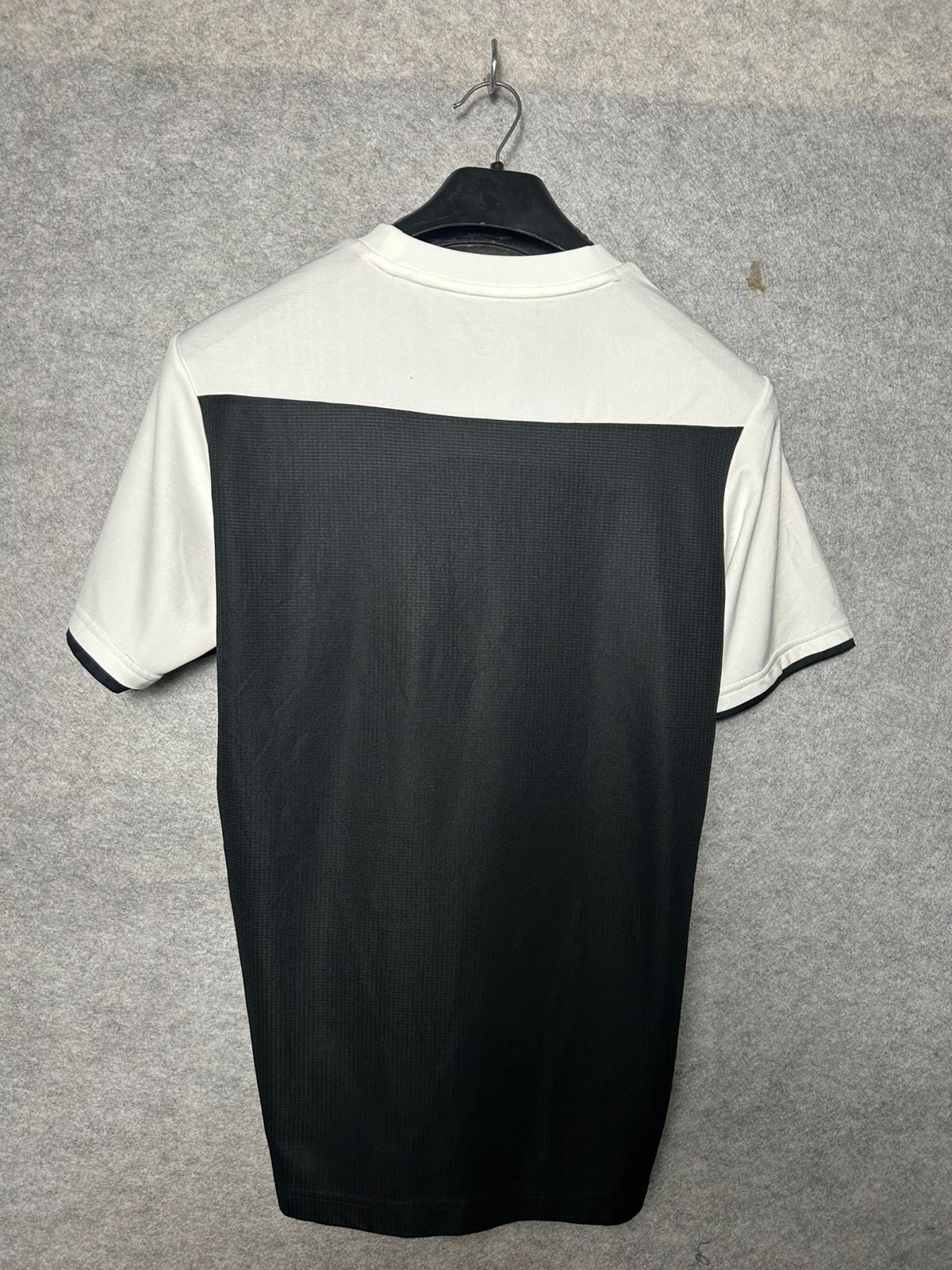 Adidas White Black Round Neck - Medium