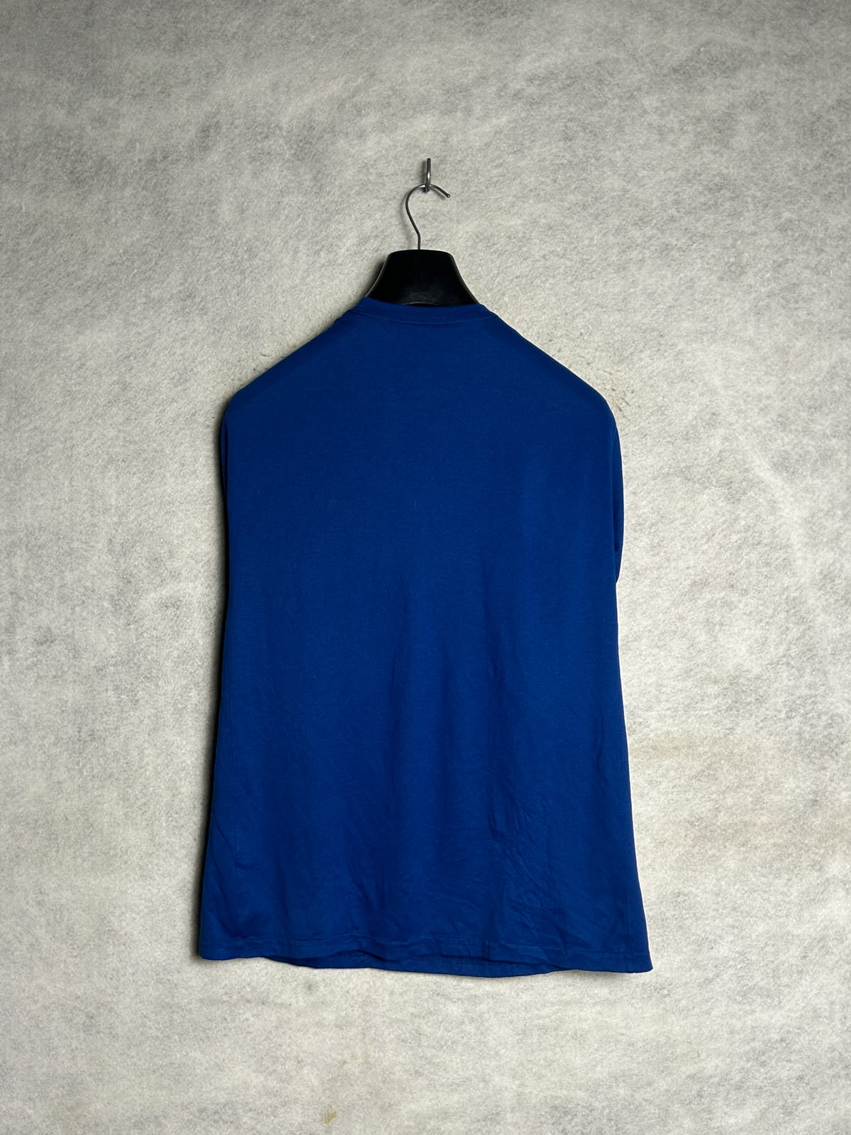The Nike Tee Big Logo Dri Fit Blue Round Neck - Medium